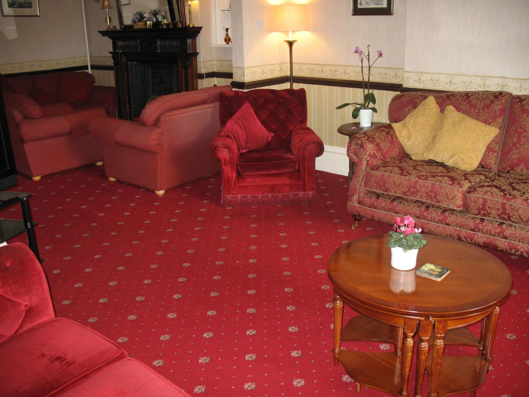 Michaelson House Hotel Barrow-in-Furness Bagian luar foto